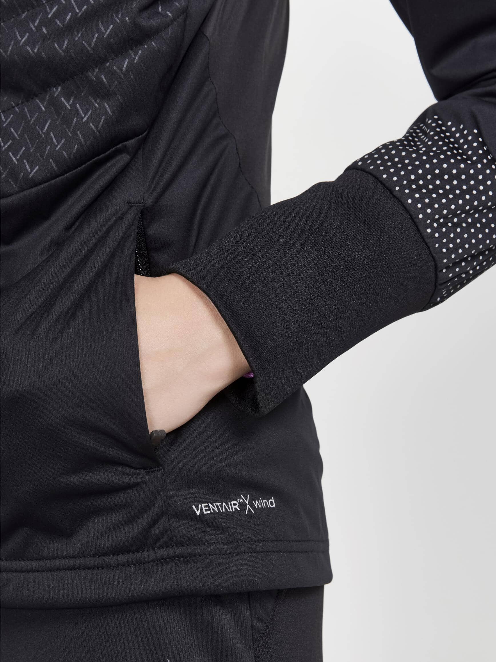 Women's Storm Balance XC Jacket - Black/Black - Image 4