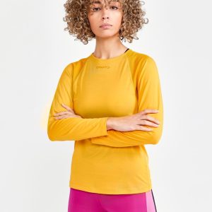 Women's ADV Essence Longsleeve Training Tee - CALM