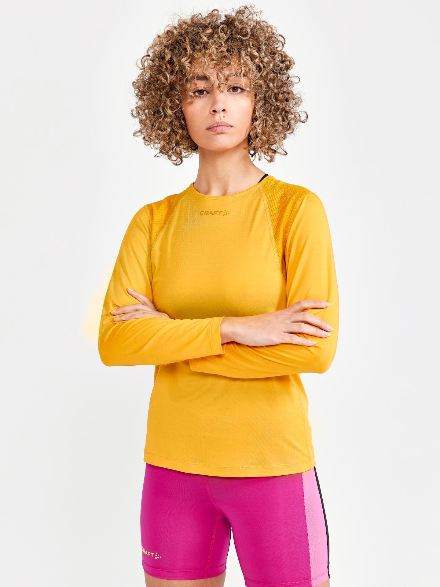 Women's ADV Essence Longsleeve Training Tee - CALM