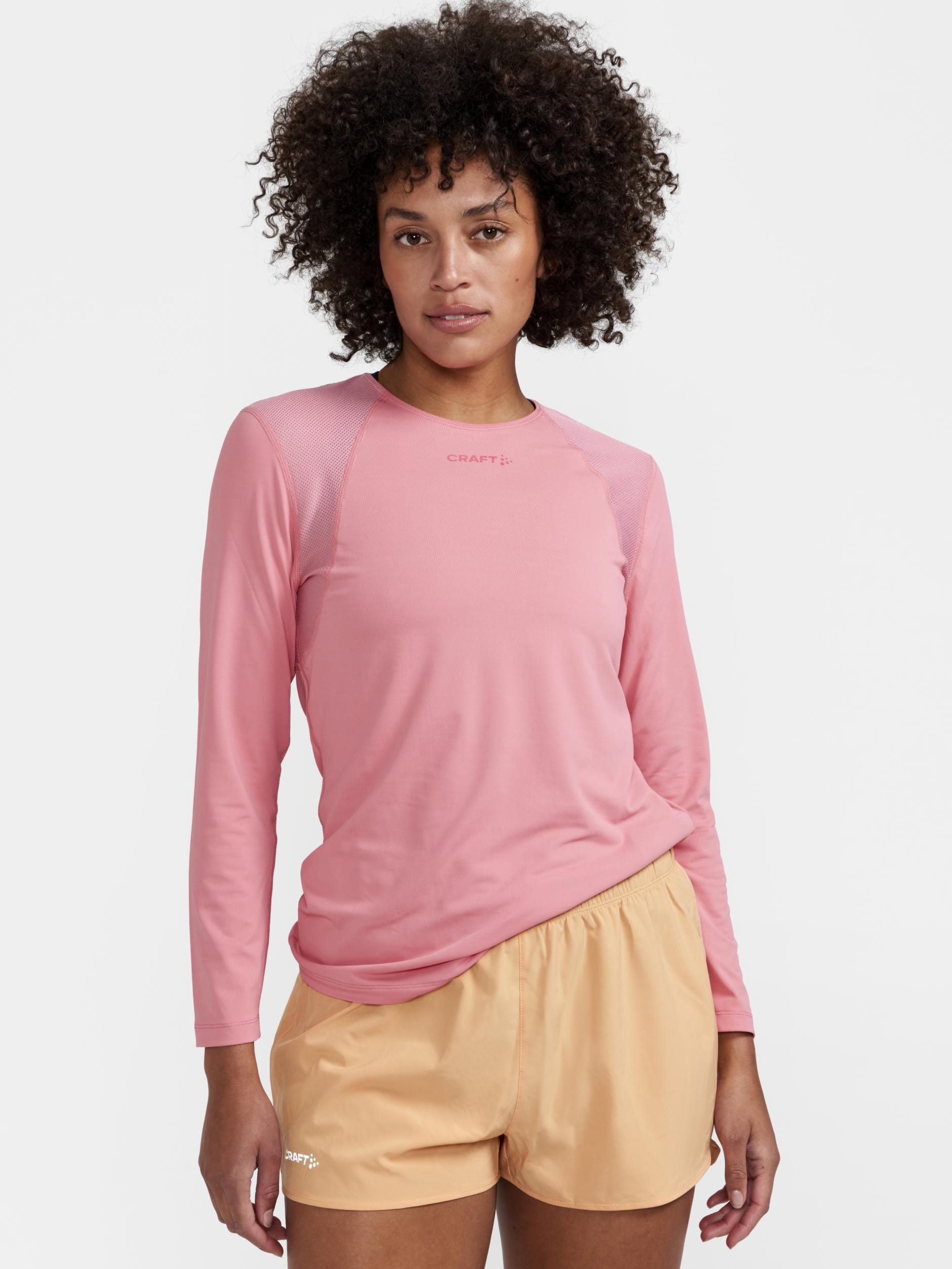 Women's ADV Essence Longsleeve Training Tee - ARROSA