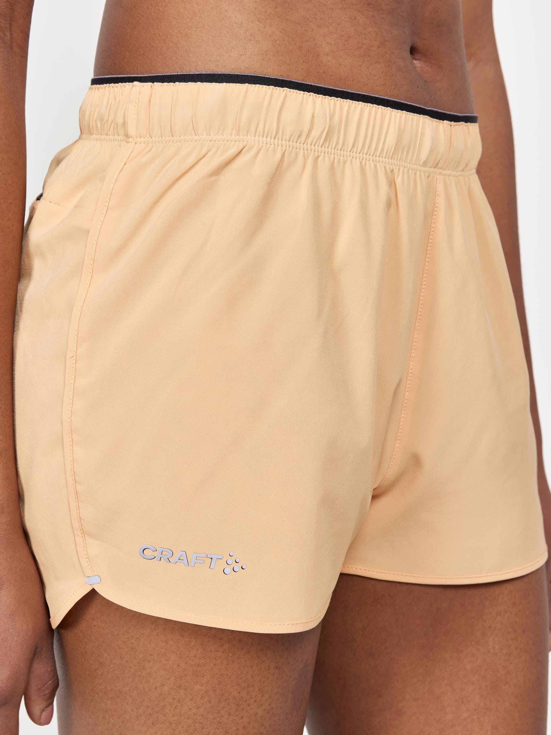 Women's ADV Essence 2 Stretch Shorts - PEACH - Image 3