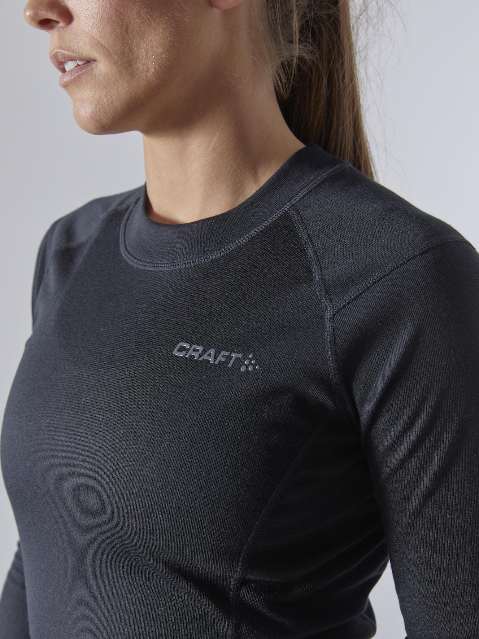 Women's Core Warm Baselayer Set - Black - Image 4