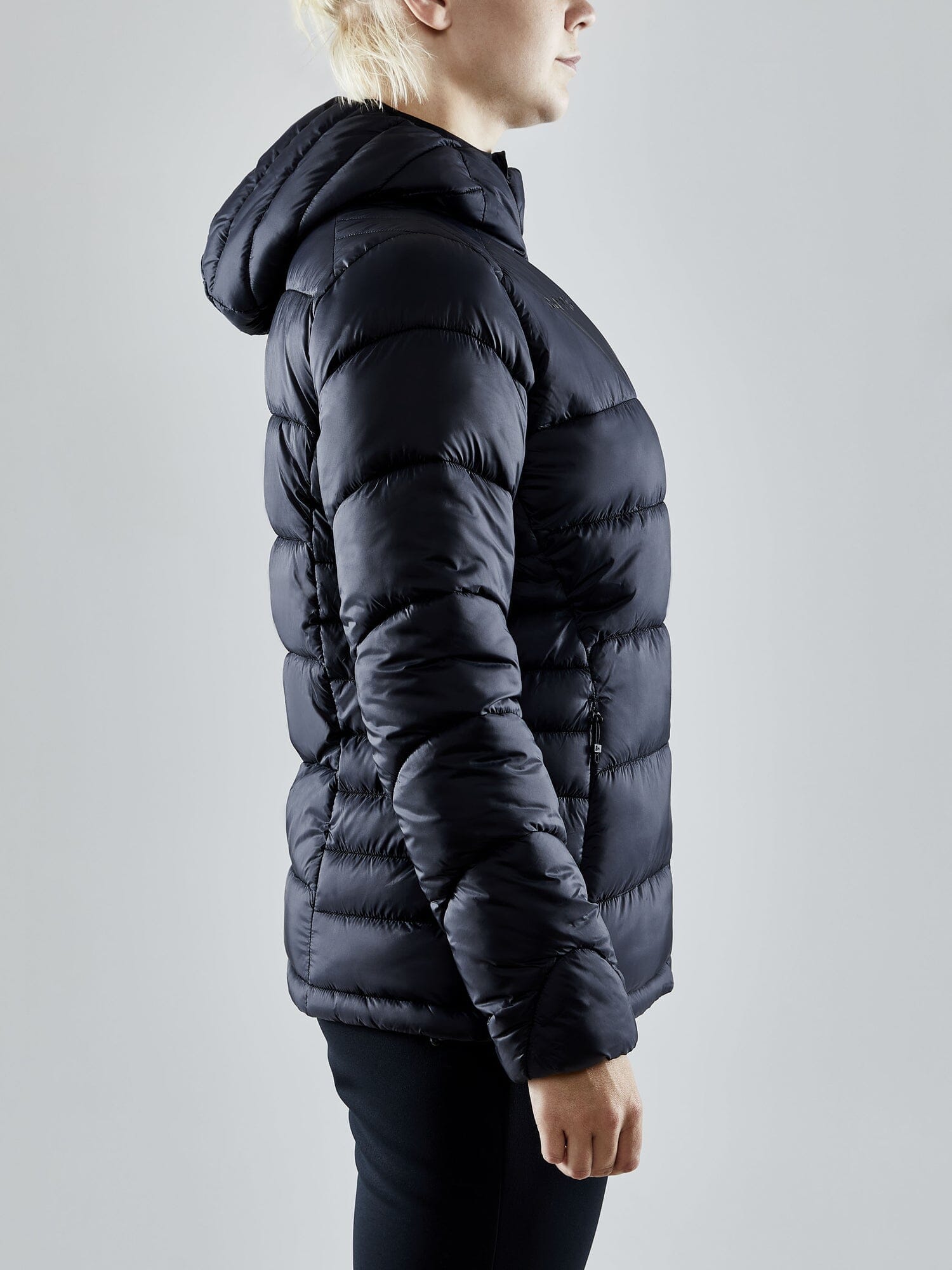 Women's Core Explore Isolate Jacket - Black - Image 2