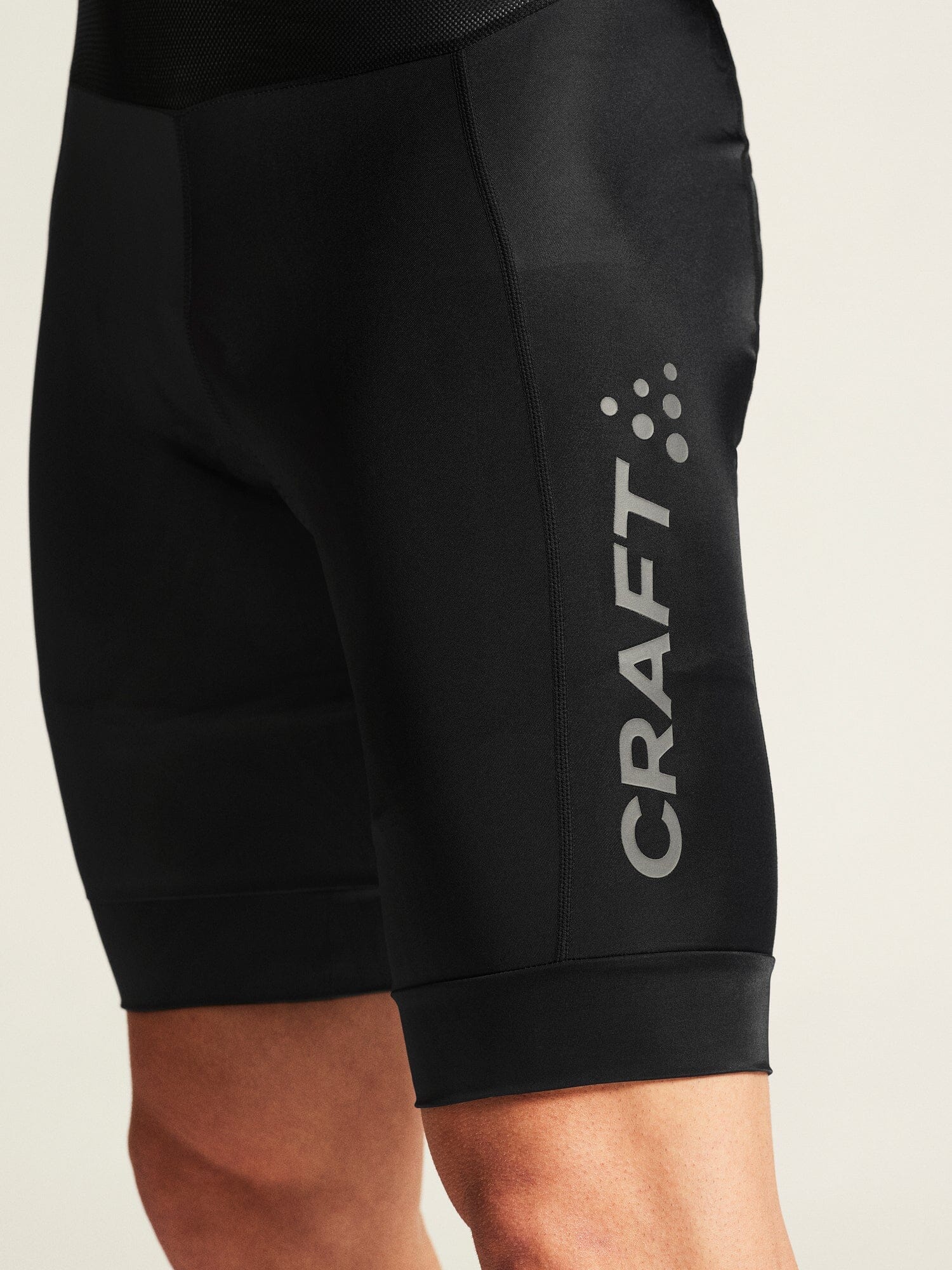 Men's Core Endur Bib Shorts - Black - Image 4