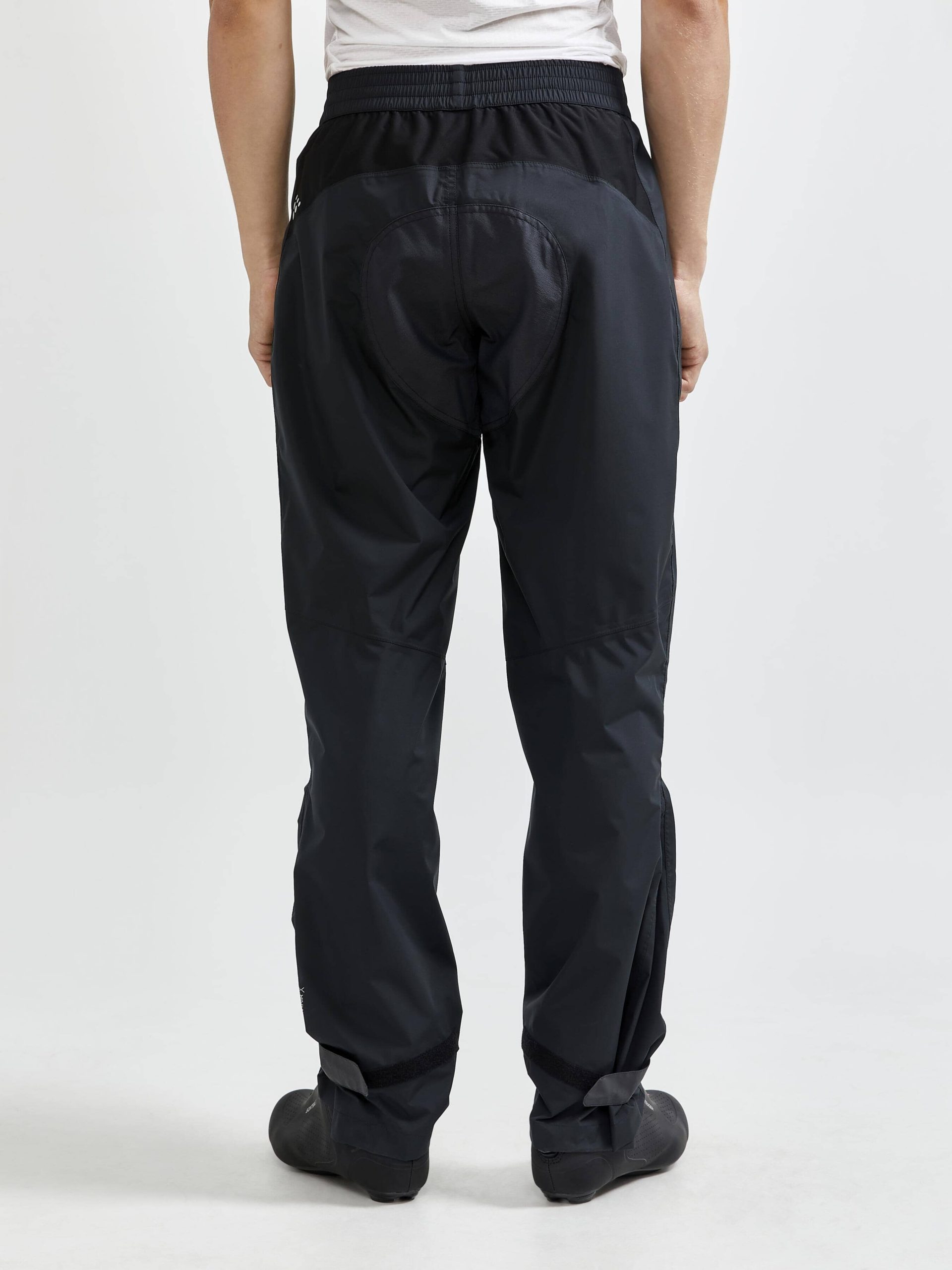 Men's Core Endur Hydro Cycling Pants - Black - Image 2