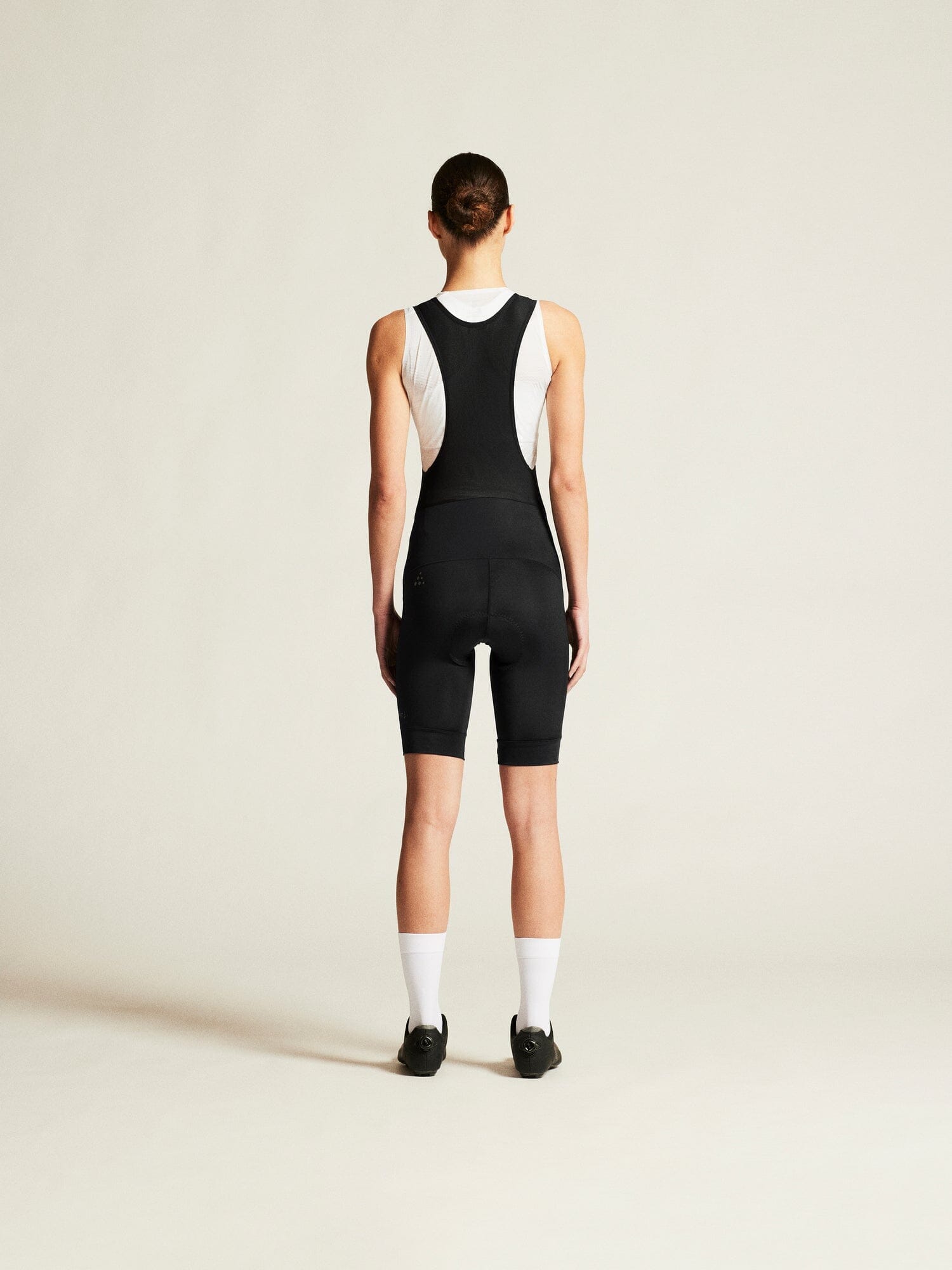 Women's Core Endur Bib Shorts - Black/Black - Image 9