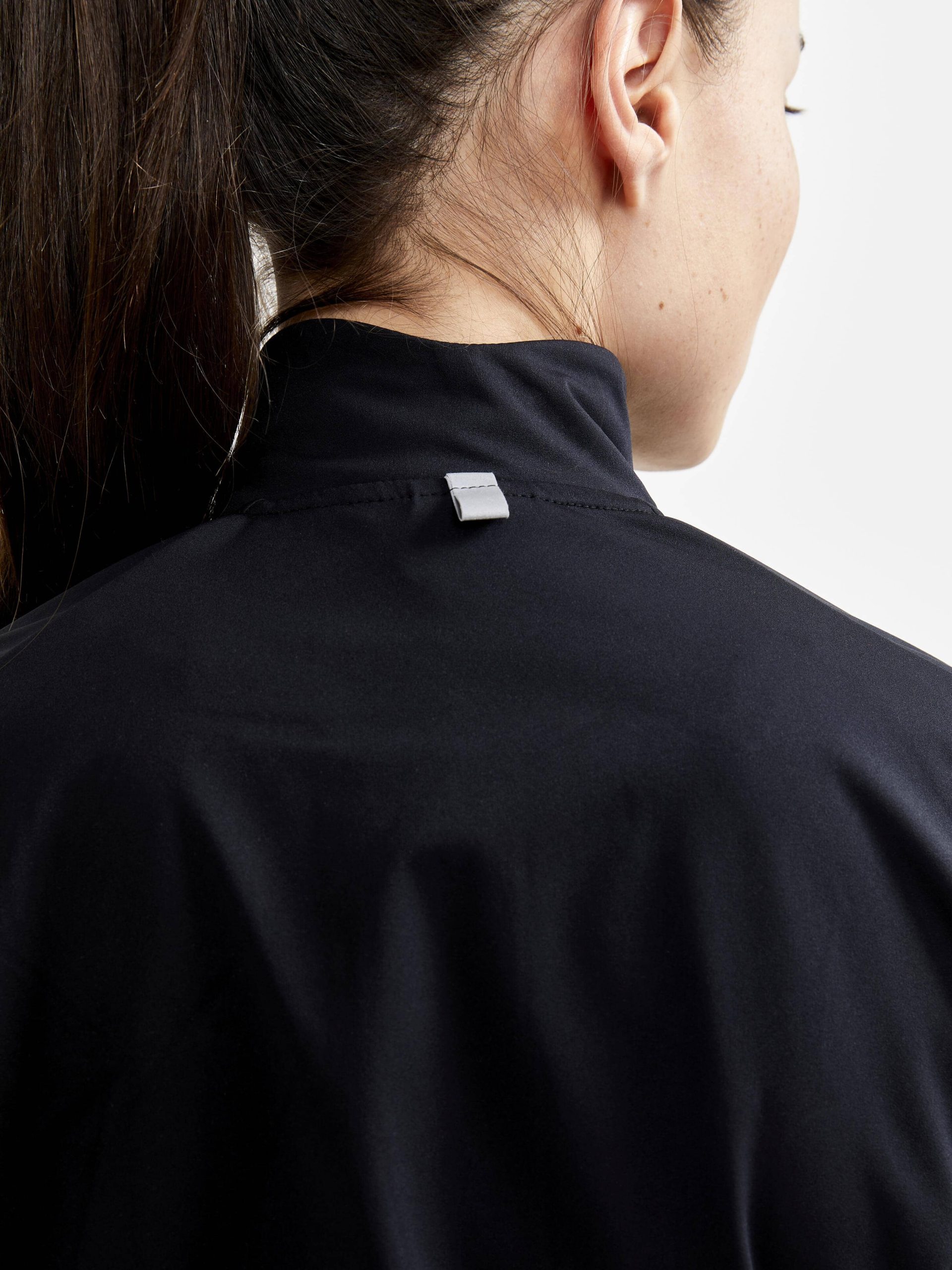 Women's ADV SubZ Lumen Cycling Jacket - BLACK/SHOCK - Image 4