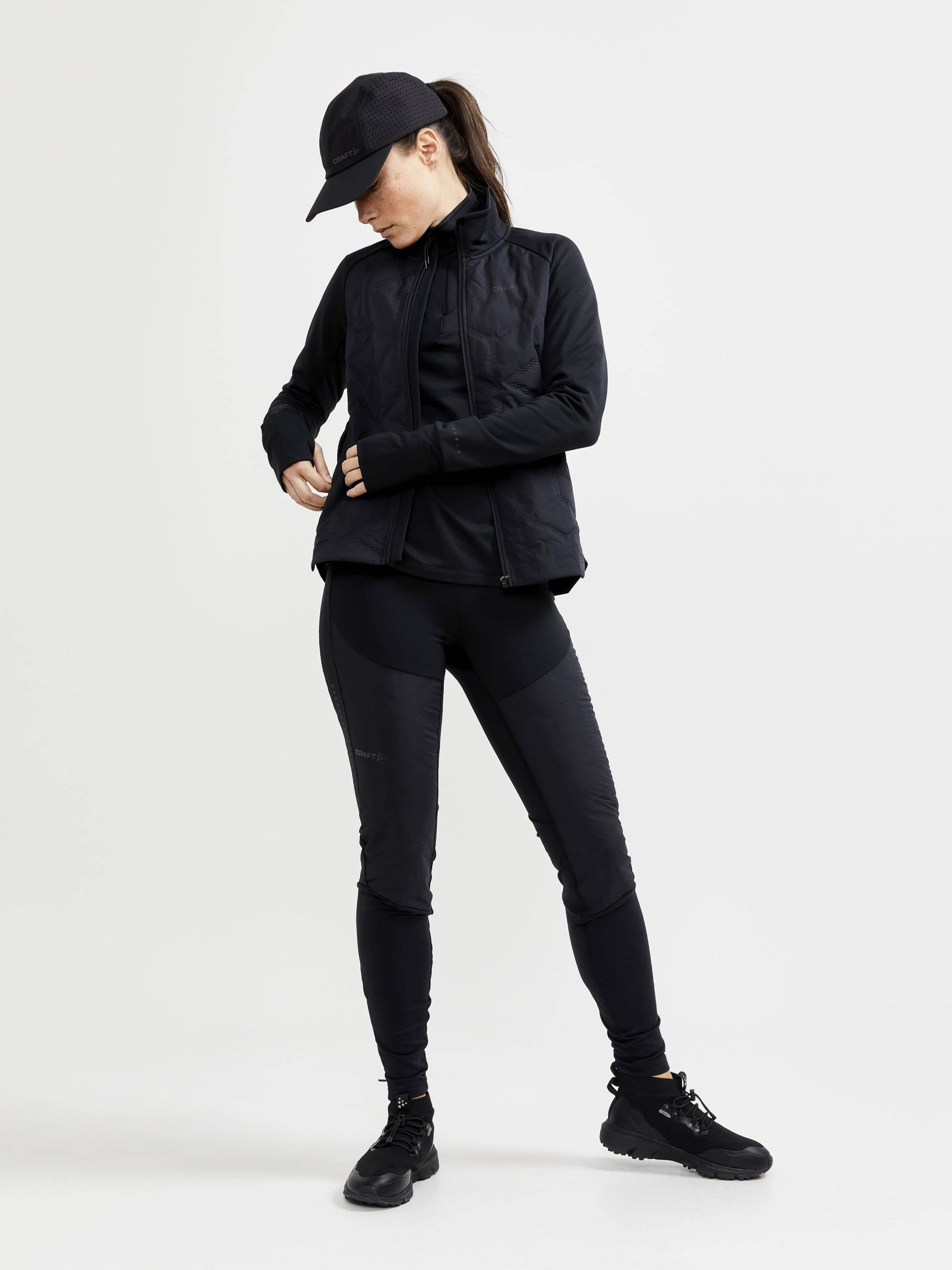 Women's ADV SubZ Running Tee - Black - Image 4