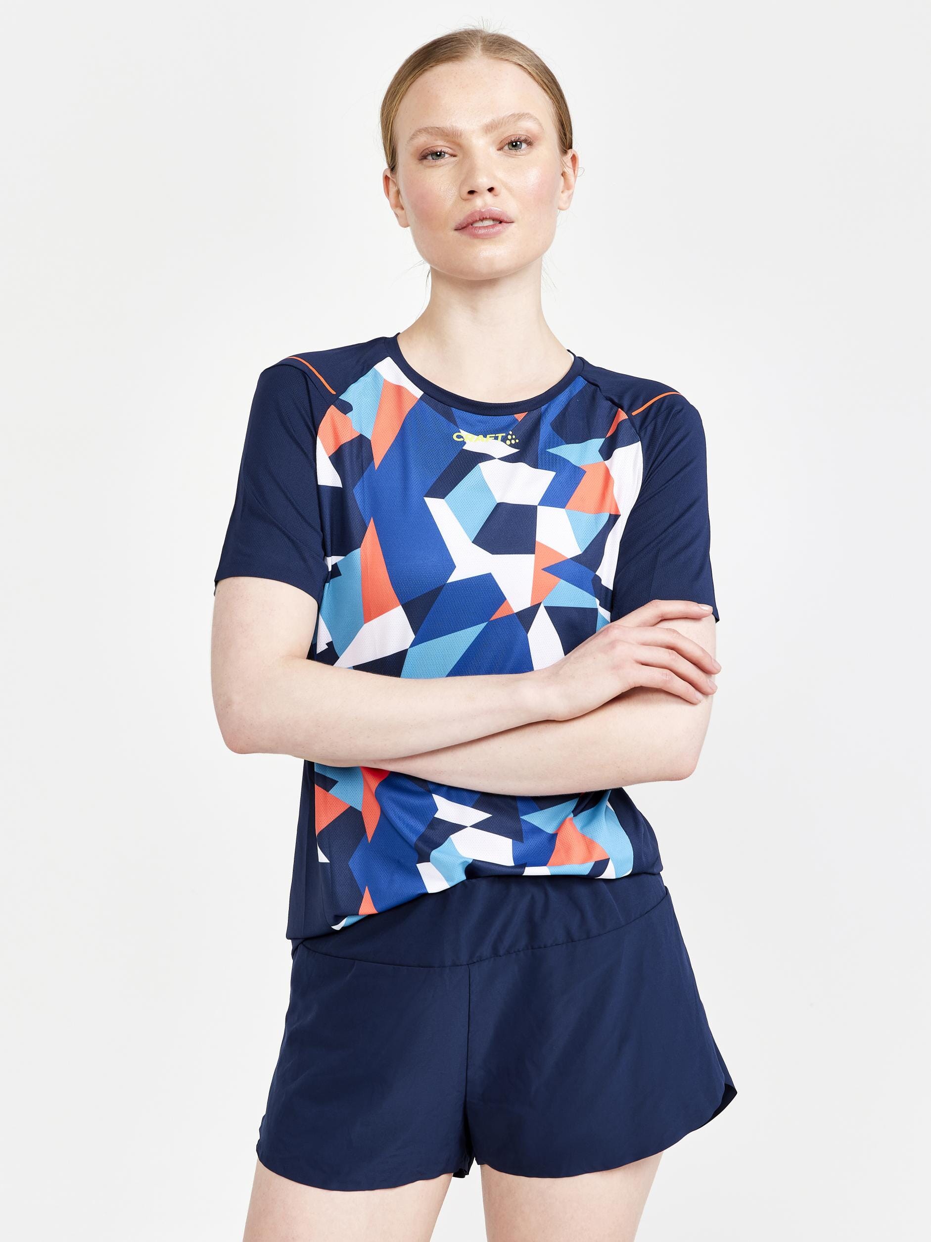 Women's Pro Dazzle Camo Running Tee - BLAZE/P DAZZLE CAMO