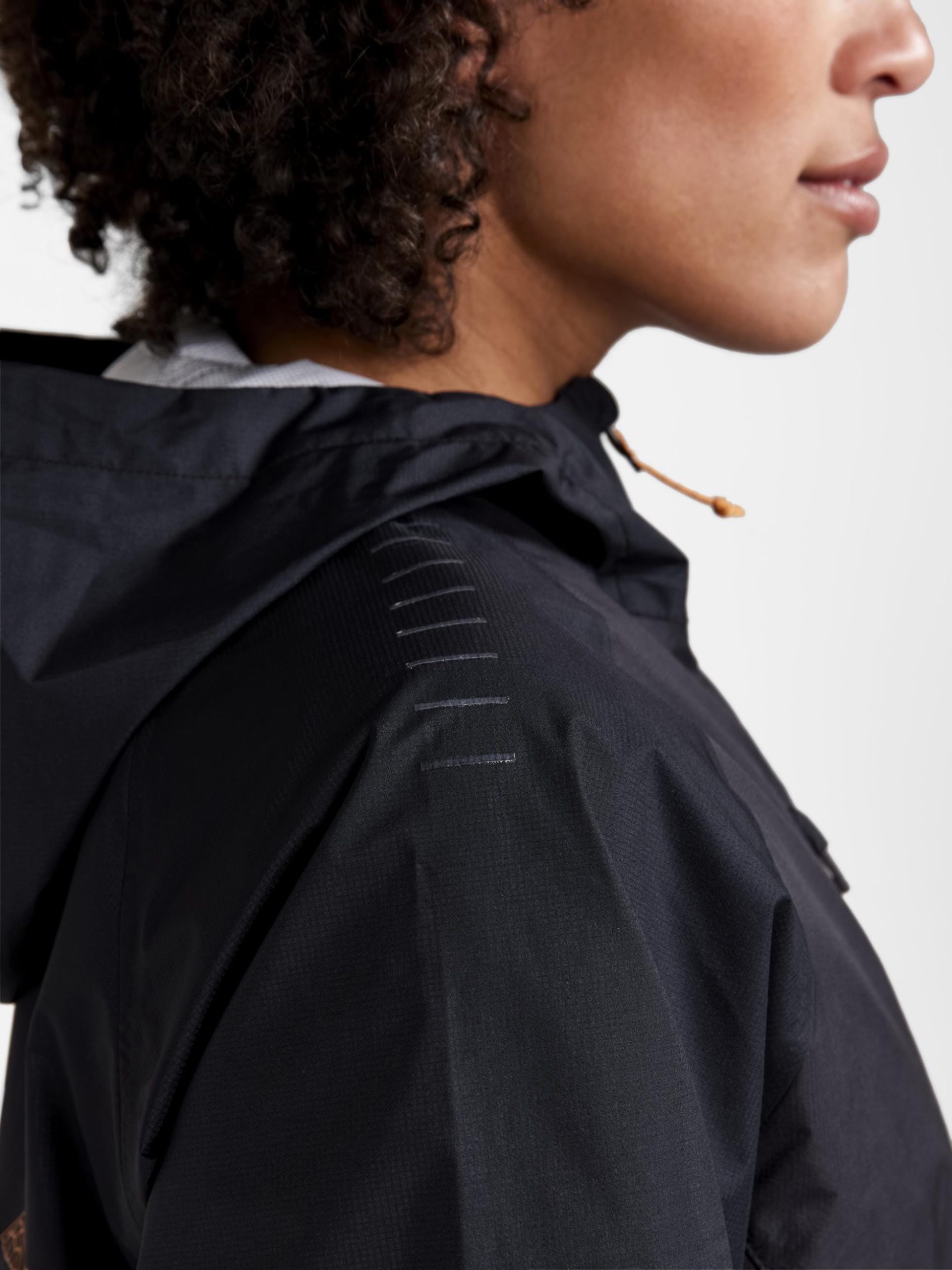 Women's Pro Trail Running Light Weight Jacket - Black - Image 18