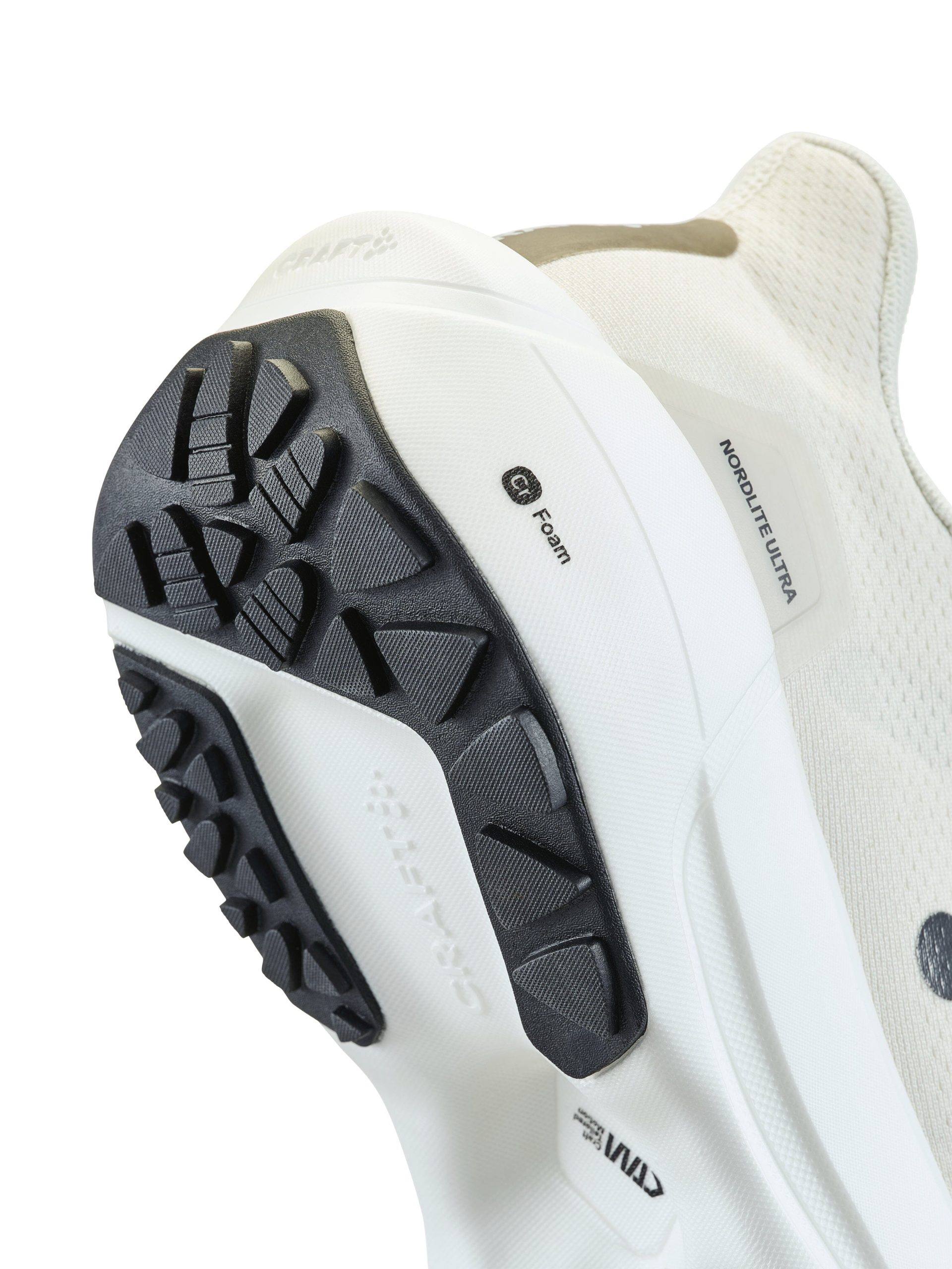 Women's Nordlite Ultra Gravel Running Shoe - Ash White/Black - Image 4