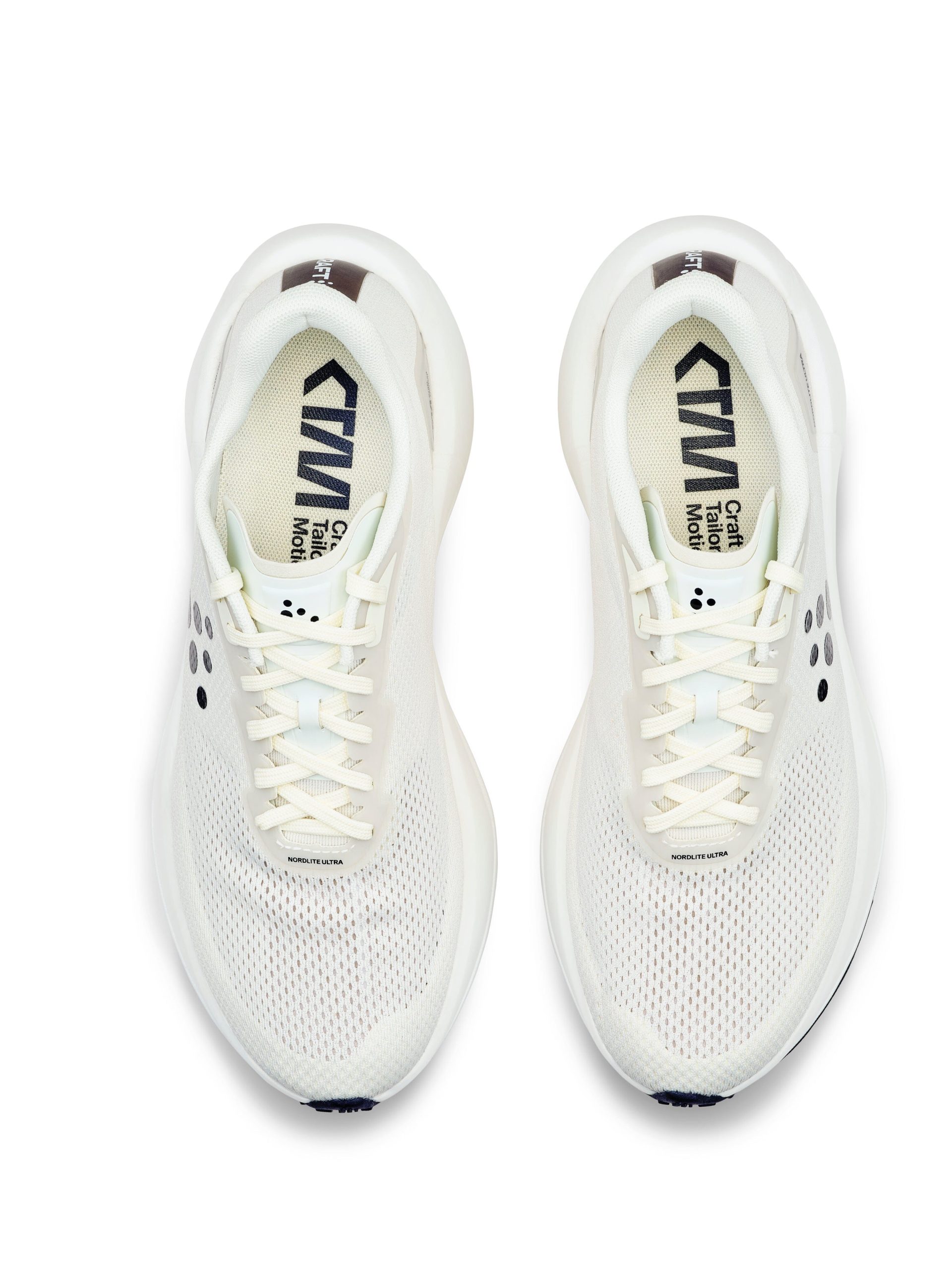 Women's Nordlite Ultra Gravel Running Shoe - Ash White/Black - Image 7