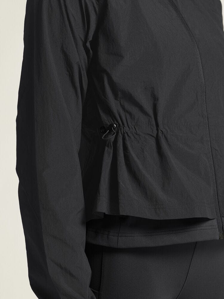 Women's ADV Join Windbreaker - Black - Image 5