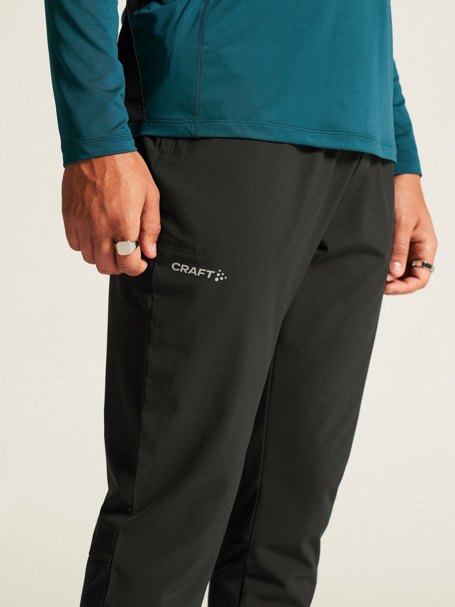 Men's ADV Essence Training Pants 2 - Black - Image 3