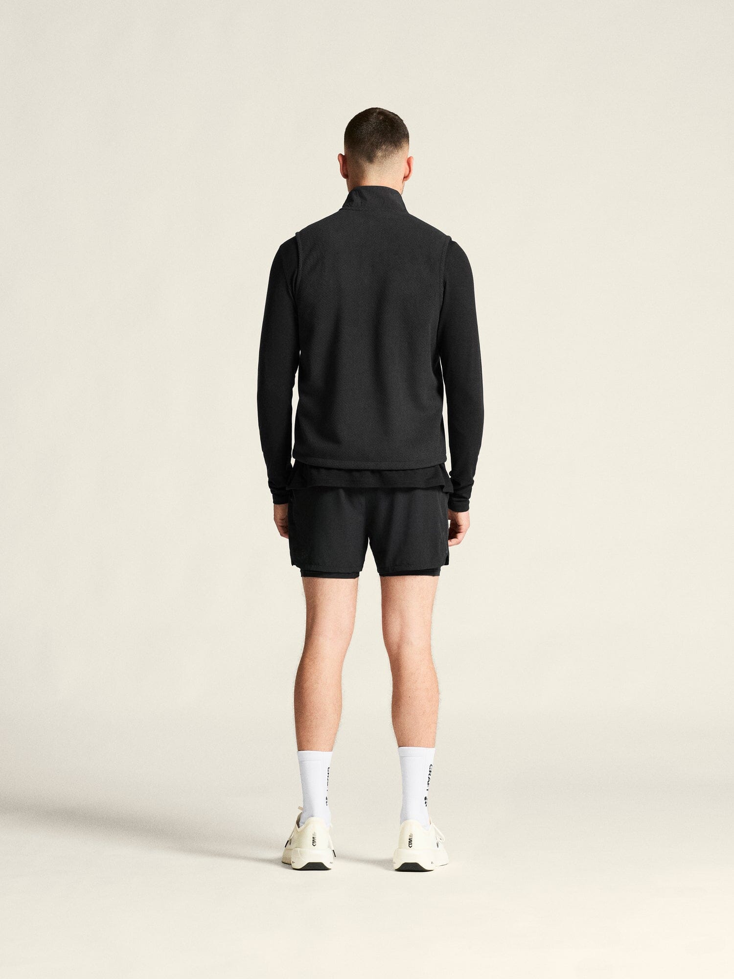 Men's SubZ Fleece Running Vest - Black - Image 7