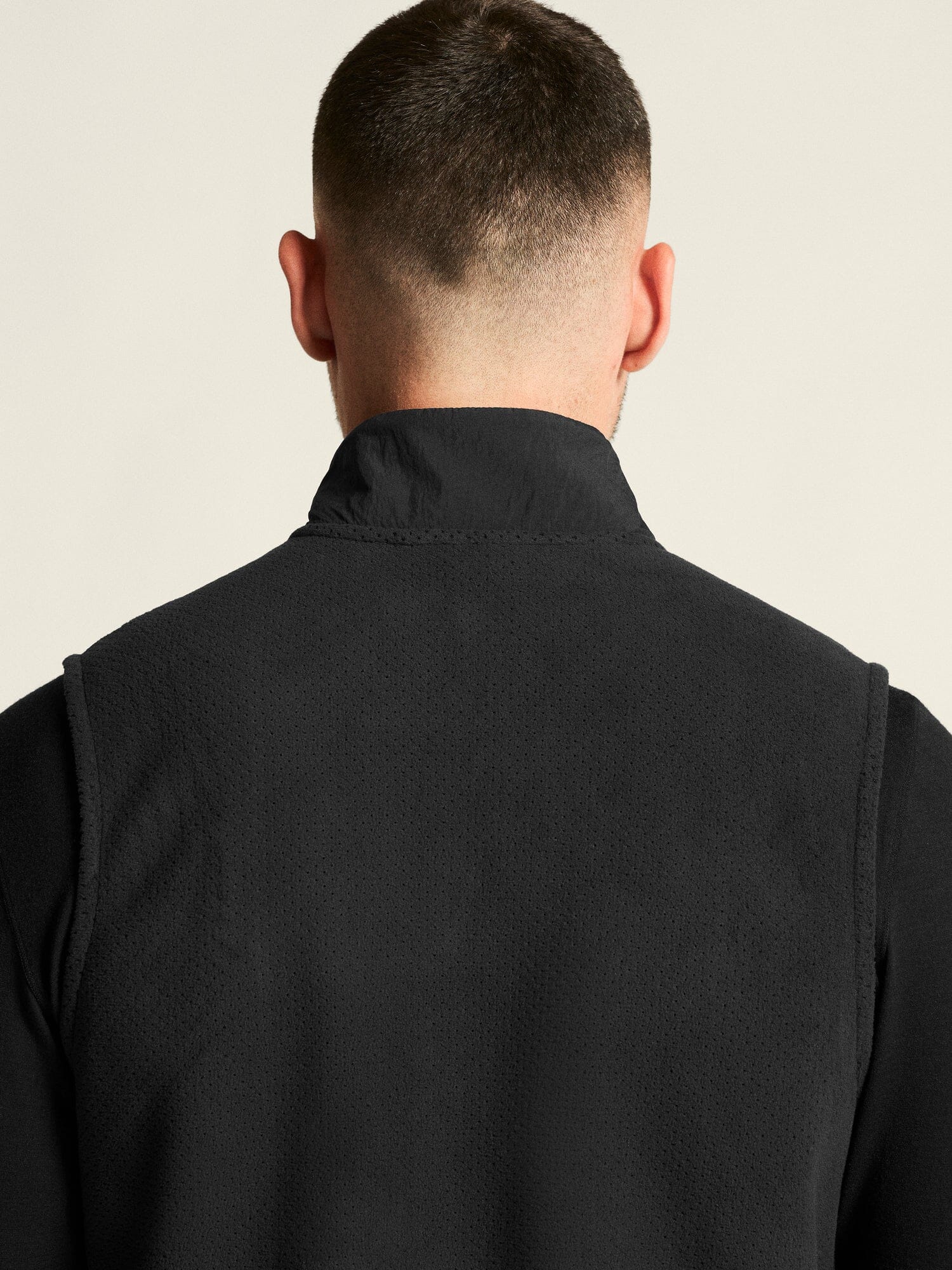 Men's SubZ Fleece Running Vest - Black - Image 5