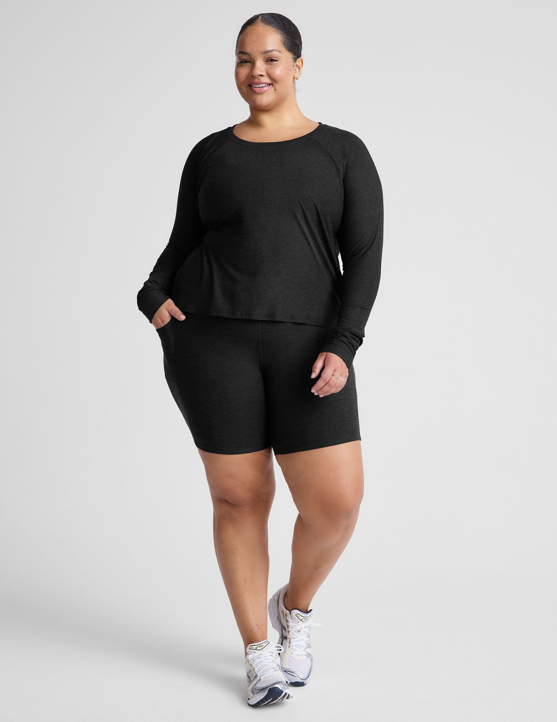 Featherweight Daydreamer Pullover - Image 4
