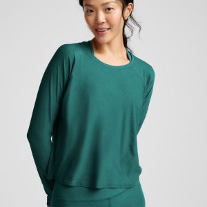 Featherweight Daydreamer Pullover