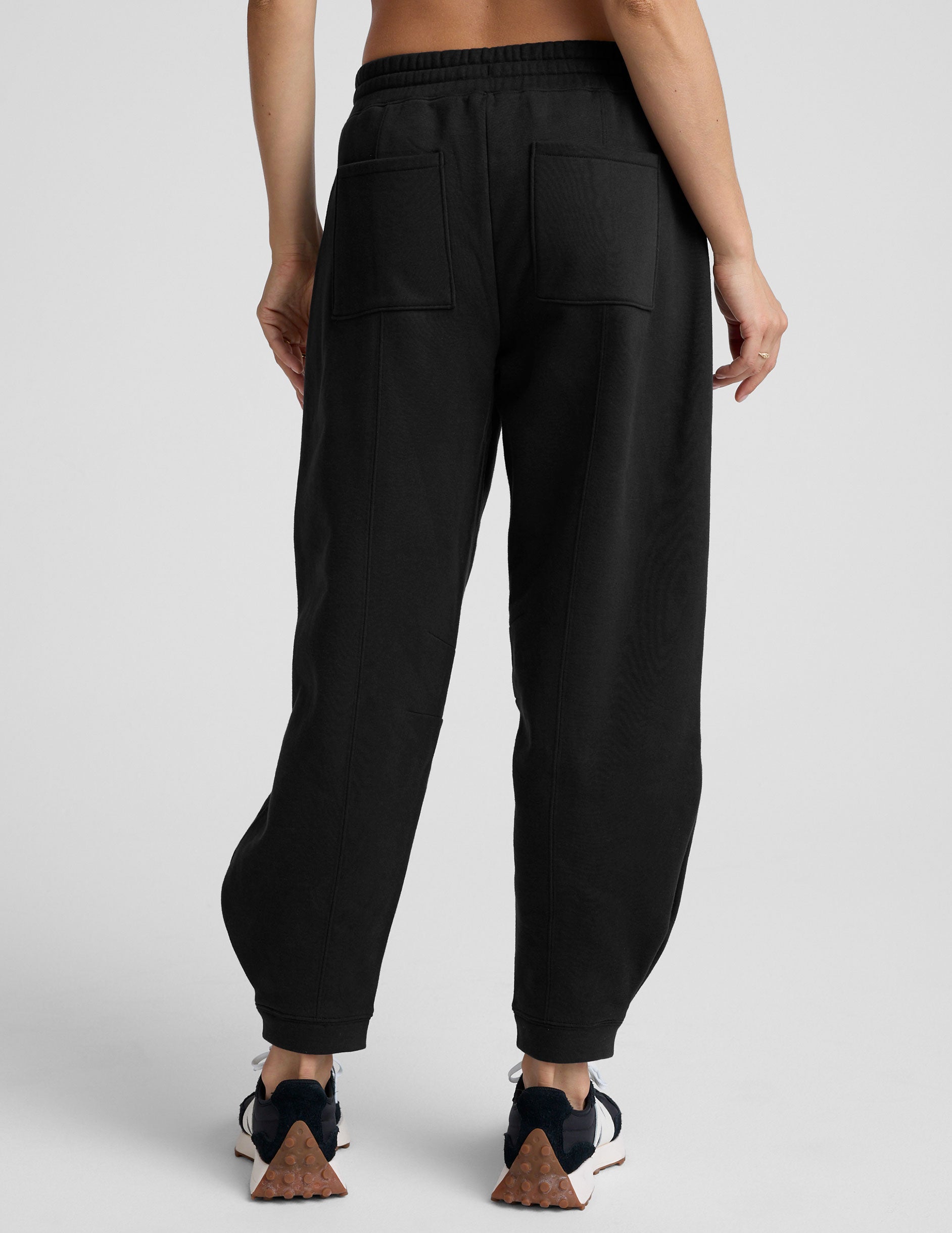 LuxeFleece? Barrel Sweatpant - Image 4