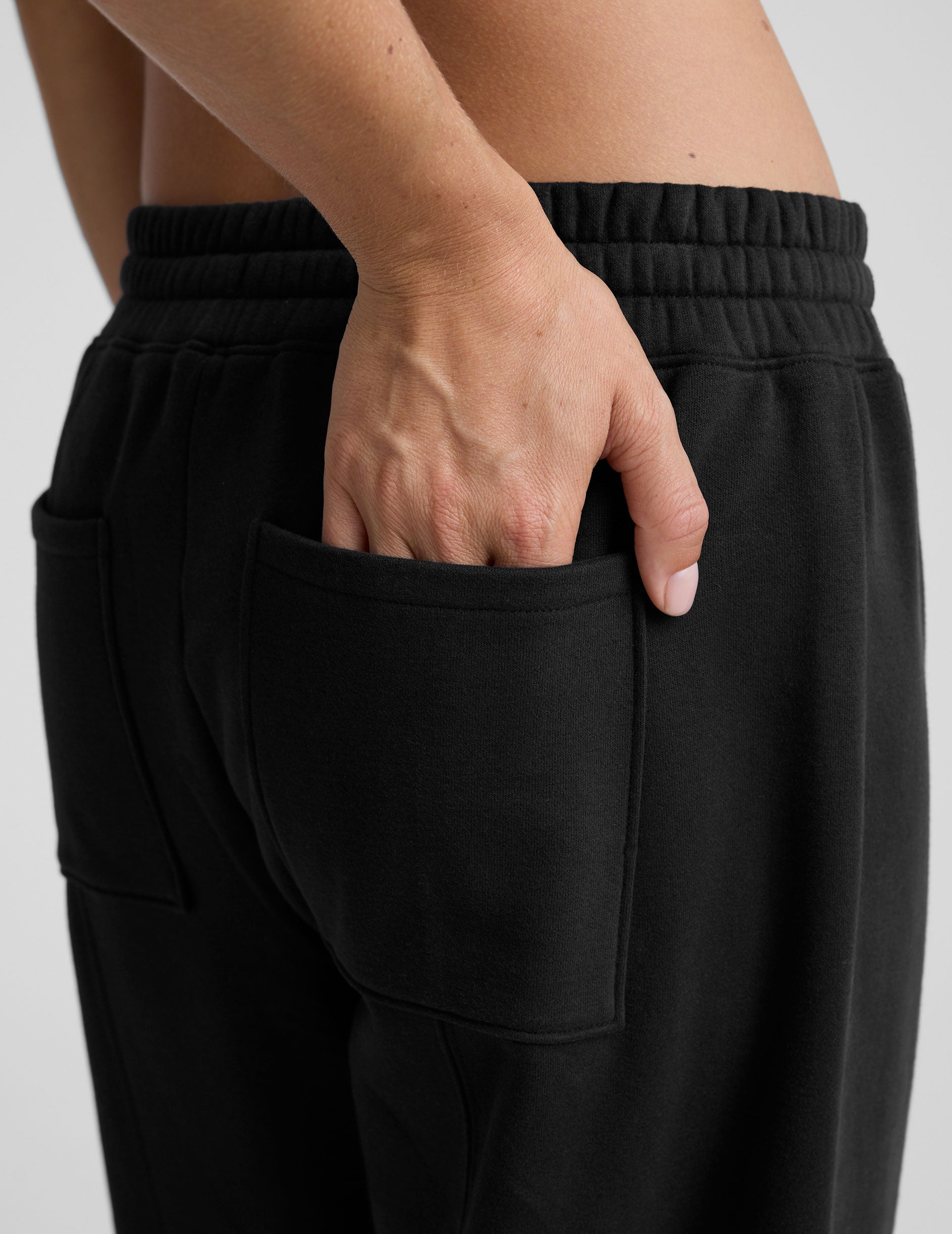 LuxeFleece? Barrel Sweatpant - Image 5