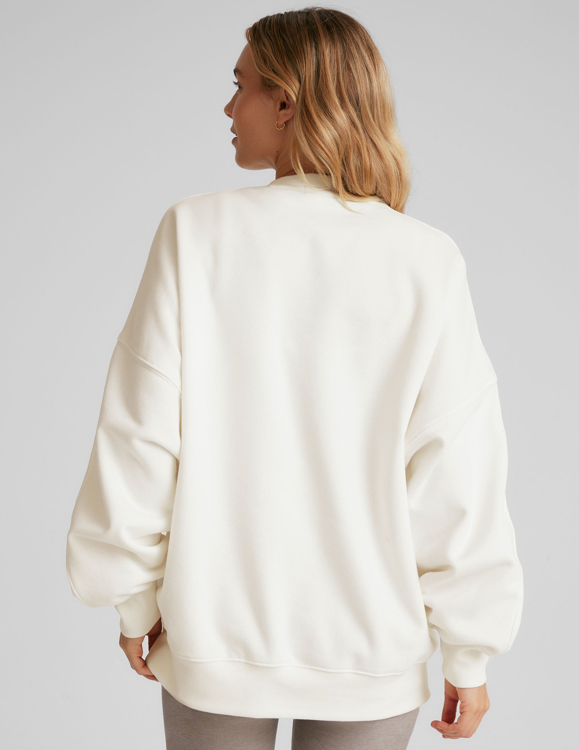 LuxeFleece? Oversized Sweatshirt - Image 4