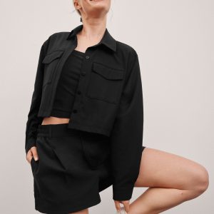 Status Shorts