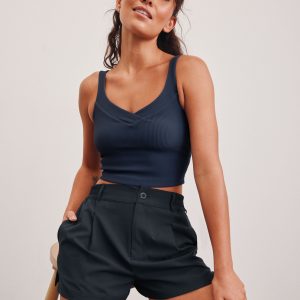Status Shorts