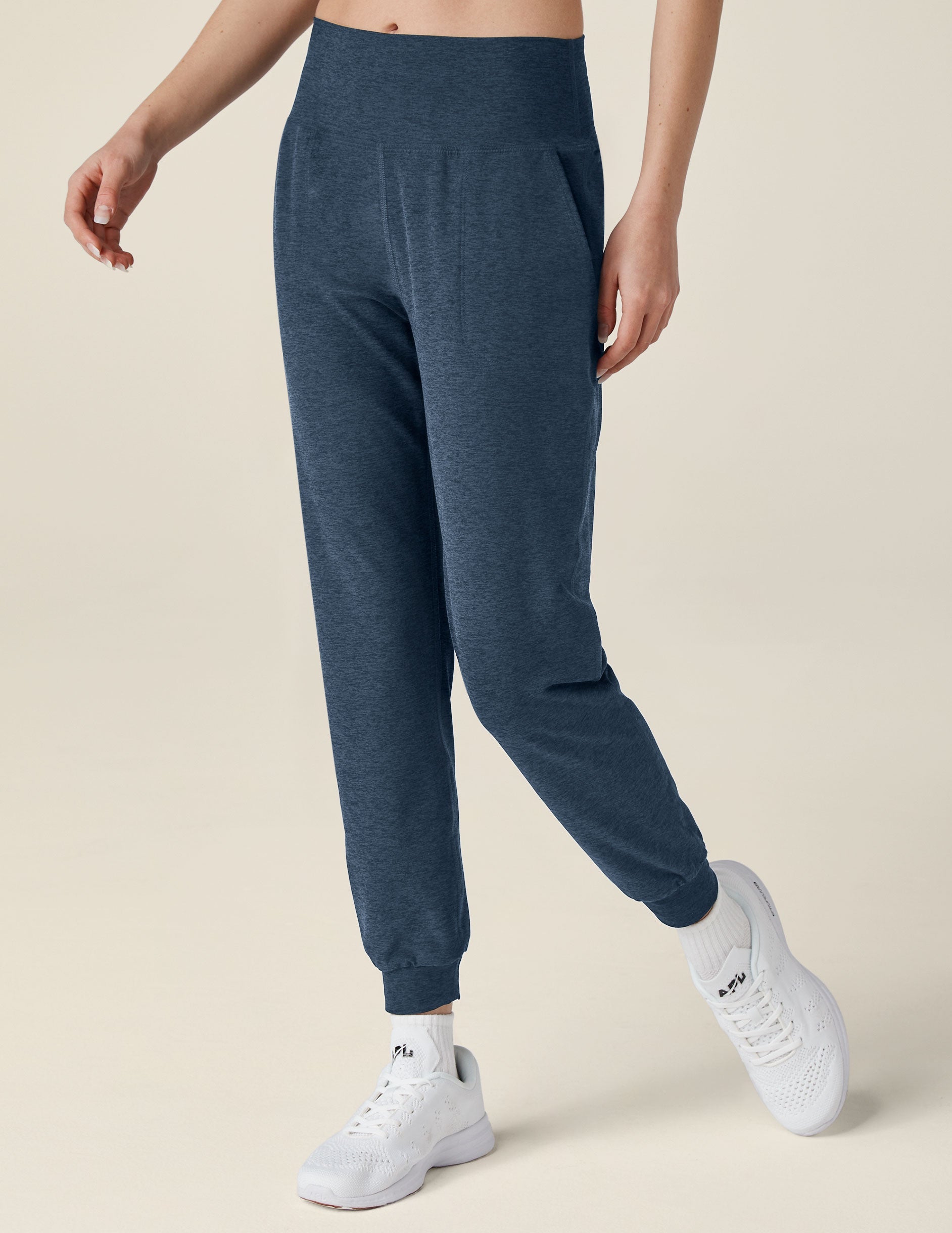 Spacedye? Midi Jogger - Image 3