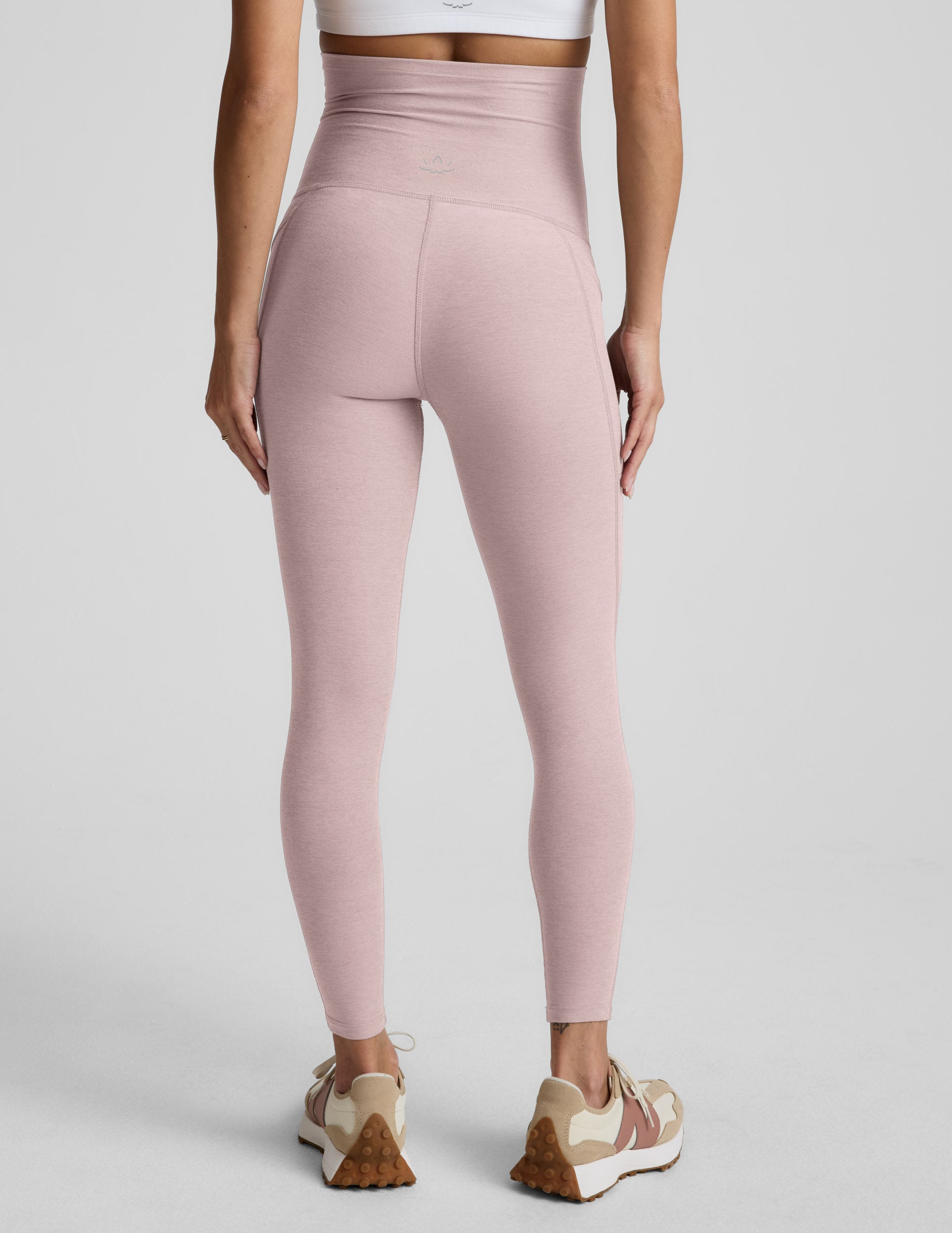 Spacedye? Love the Bump Maternity Pocket Midi Legging - Image 4