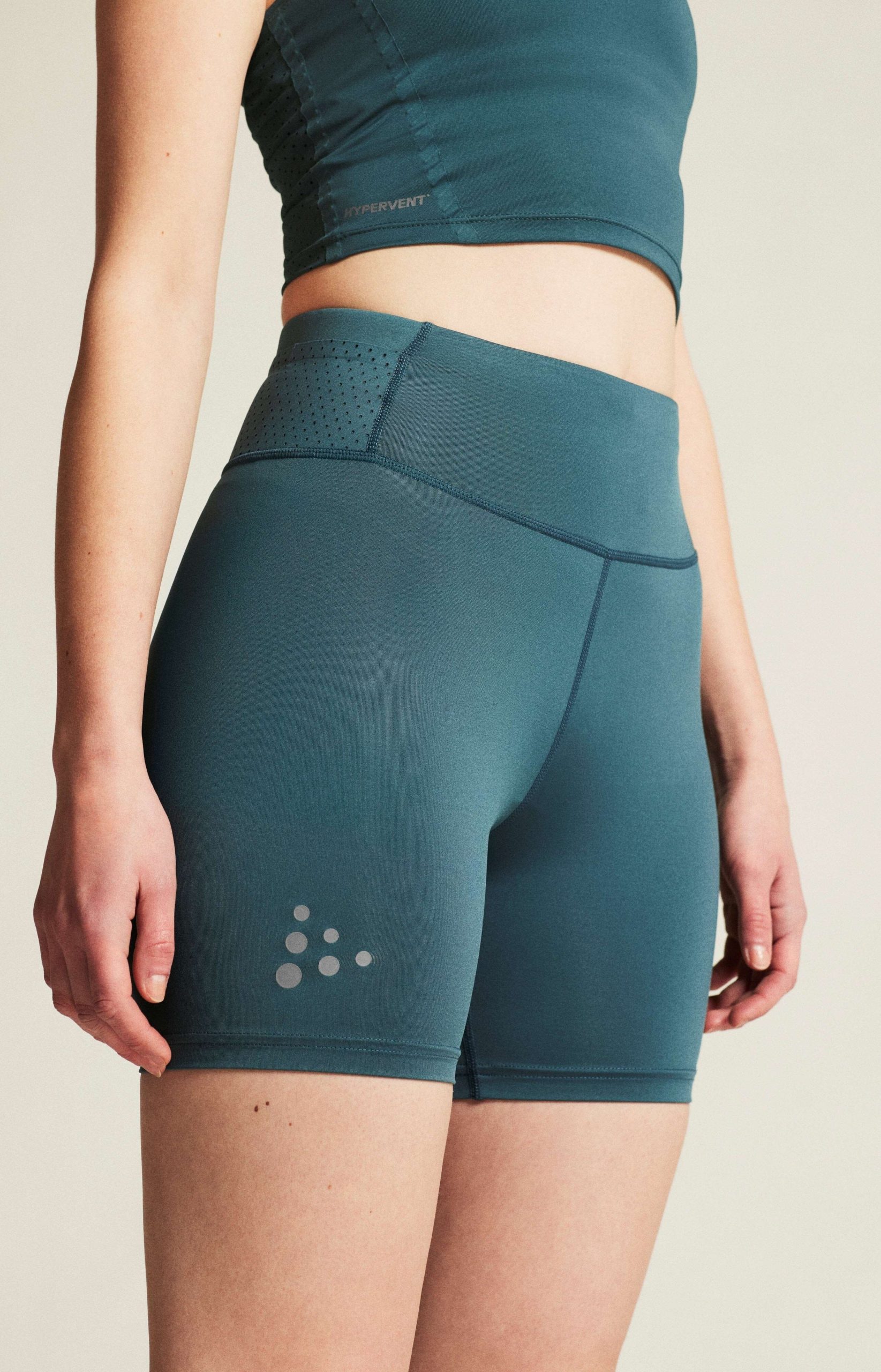 Women's Pro Hypervent Short Tights 2.0 - Black - Image 2